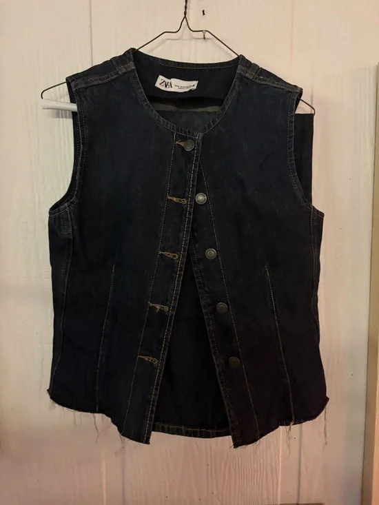 Euc Zara Dark Blue Denim Button Front denim vest set matching jeans size medium - Picture 2 of 3